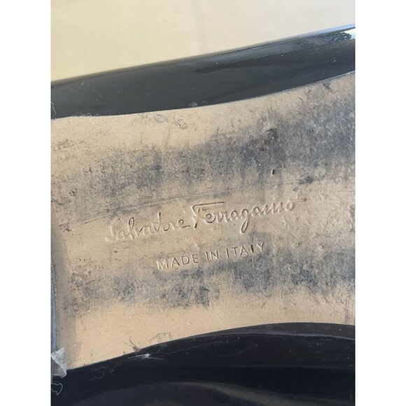 Ferragamo Black Patent Leather Vara Bow Pumps Size 7.5 - Picture 14 of 14